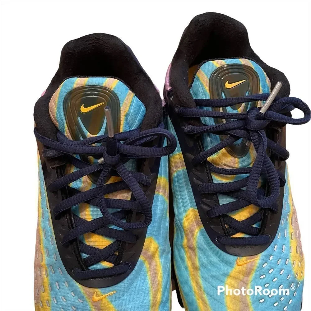 Nike Air Max Deluxe Heritage Sneakers